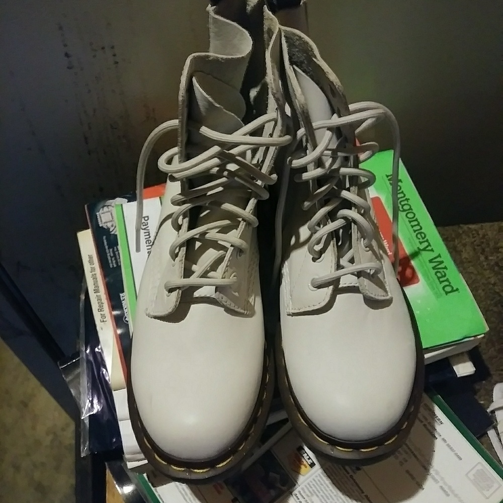 Doc Marten Pascal Womens